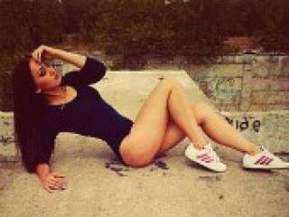 دردشة الفيديو المثيرة daaniella