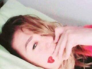 دردشة الفيديو المثيرة DaisyFiery