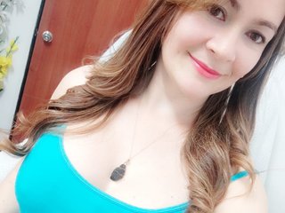 دردشة الفيديو المثيرة Dana-Angel