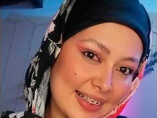 دردشة الفيديو المثيرة DanaAlabi