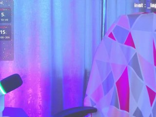 دردشة الفيديو المثيرة DanaCuteee