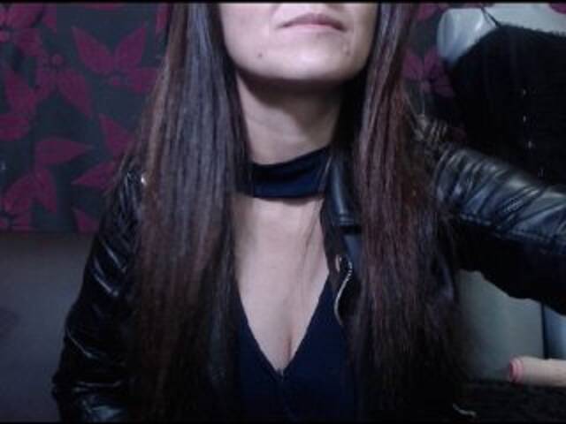 لقطات البث DanaSub