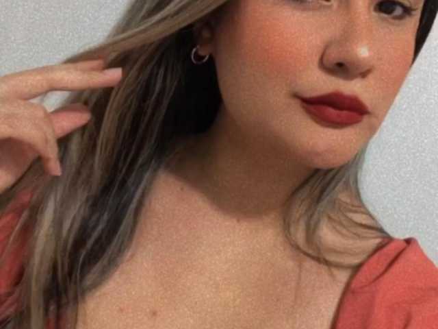 صورة الملف الشخصي Dania-james1
