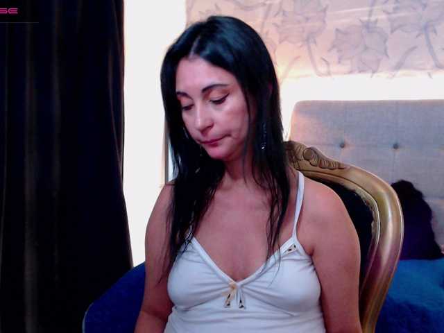 لقطات البث danielahotsex