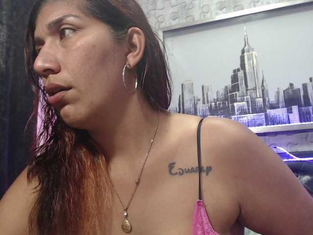 لقطات البث DanielaLovy