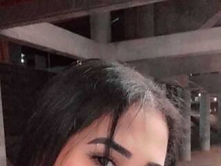 دردشة الفيديو المثيرة dannasmith-1