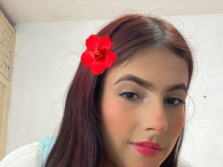 دردشة الفيديو المثيرة DanniaKross