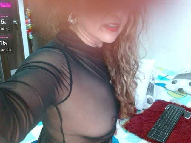 لقطات البث DannyXXXmom