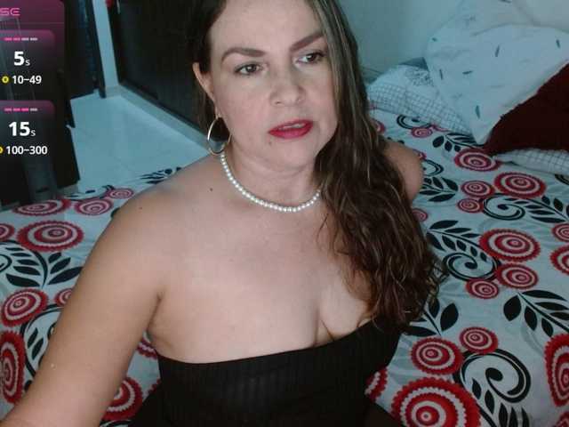 لقطات البث DannyXXXmom