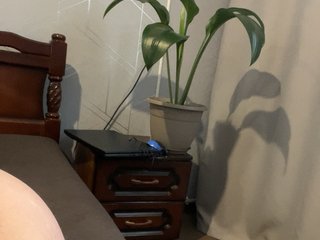 دردشة الفيديو المثيرة Danozka