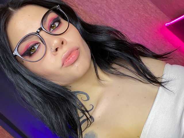 صورة الملف الشخصي Daria-Cherry