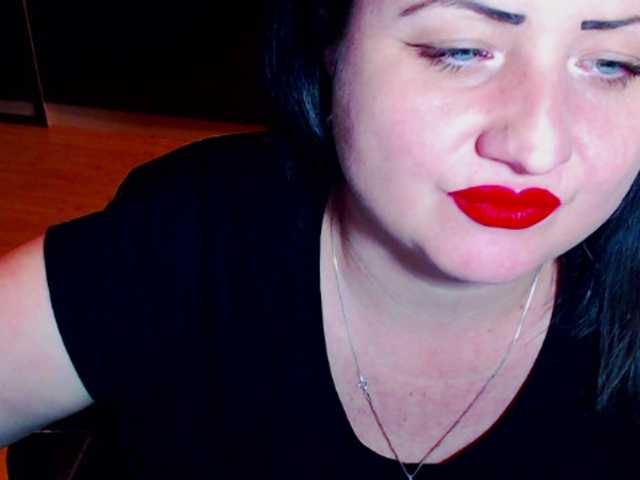 لقطات البث KinkyDomina