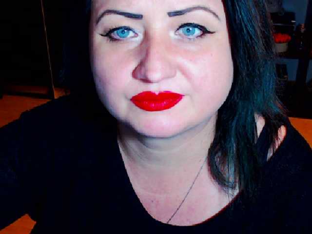 لقطات البث KinkyDomina