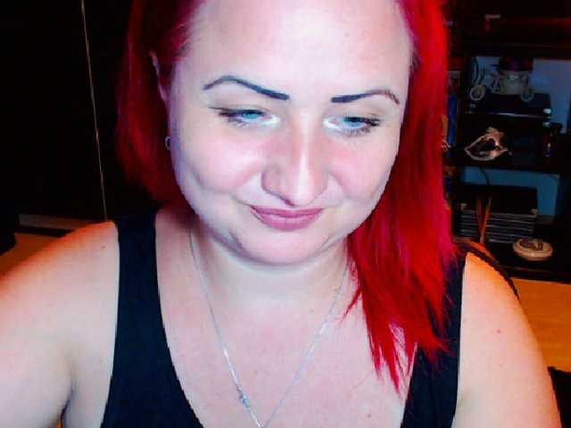 لقطات البث KinkyDomina