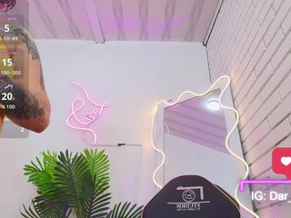 دردشة الفيديو المثيرة Darling-tay