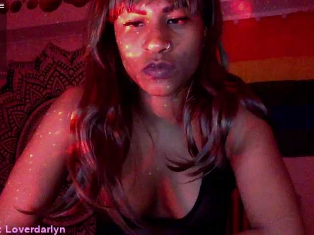 الصور YourDarlyn420 Hey new girl here. Join me. Lovense on!