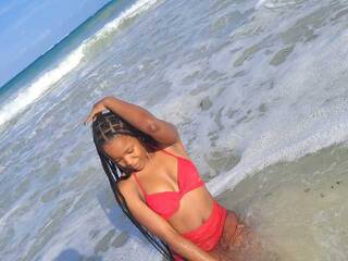 دردشة الفيديو المثيرة DeliciousDollDaisy