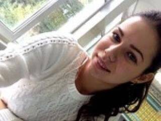 دردشة الفيديو المثيرة delphinna