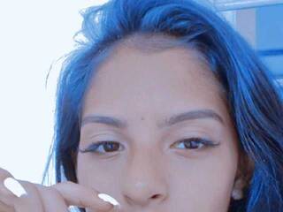 دردشة الفيديو المثيرة Devil-sweet