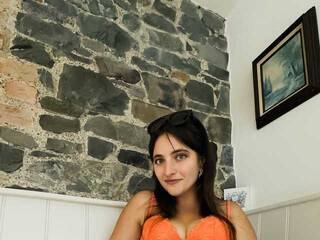 دردشة الفيديو المثيرة DInaraXRose