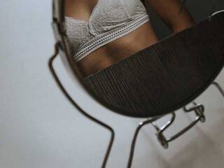 دردشة الفيديو المثيرة Dinulya1