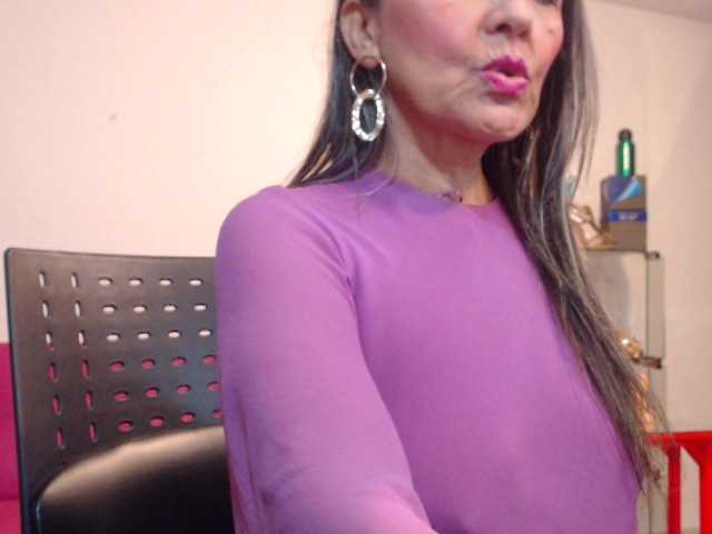 لقطات البث SquirtNstyGrl