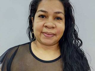 دردشة الفيديو المثيرة DivaEloy