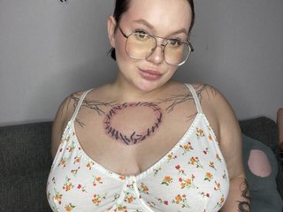 دردشة الفيديو المثيرة Divine-1