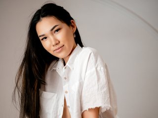 دردشة الفيديو المثيرة Divine-Madness