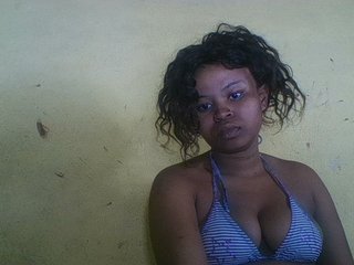 دردشة الفيديو المثيرة Djamillah