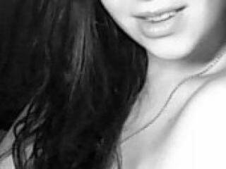 دردشة الفيديو المثيرة dorotea