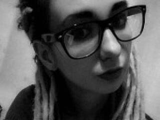 دردشة الفيديو المثيرة dosebliss