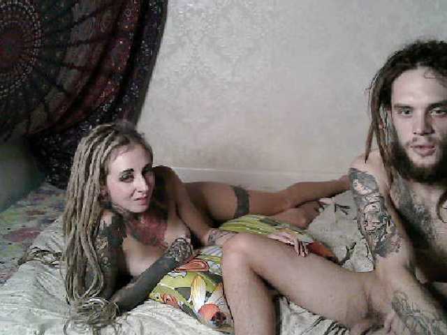 لقطات البث DreadsFamily