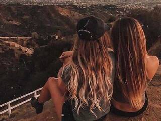 دردشة الفيديو المثيرة Dreamy-Duo