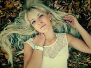 دردشة الفيديو المثيرة dylanna