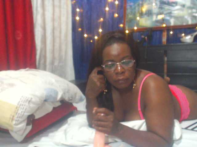 لقطات البث EBONYBLACKa