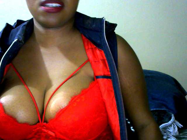 لقطات البث EbonyBooty