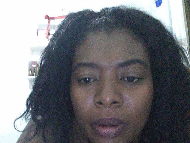 لقطات البث EbonyHotTits