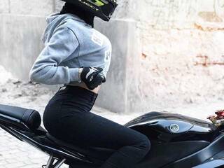 دردشة الفيديو المثيرة Ebonyliliana