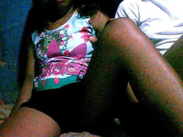 لقطات البث Ebonylittle