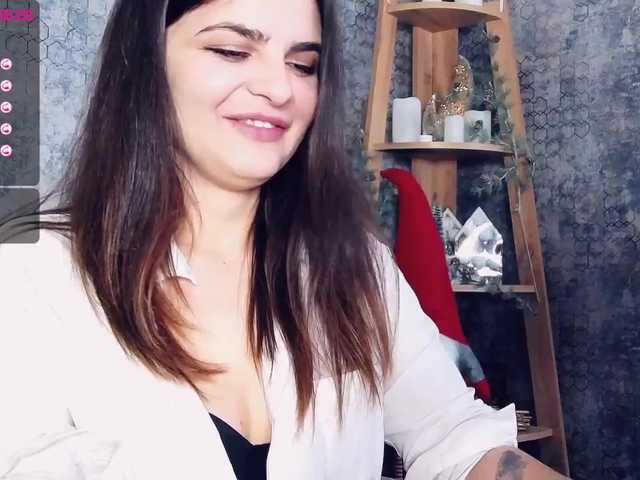 لقطات البث Effi-Lee