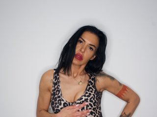 دردشة الفيديو المثيرة Elarein