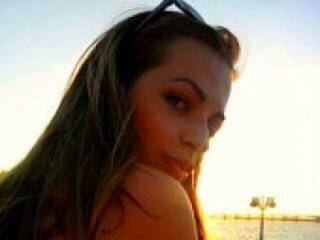 دردشة الفيديو المثيرة elenage