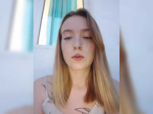 لقطات البث ElenNov