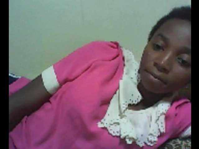 لقطات البث ElianeXhot