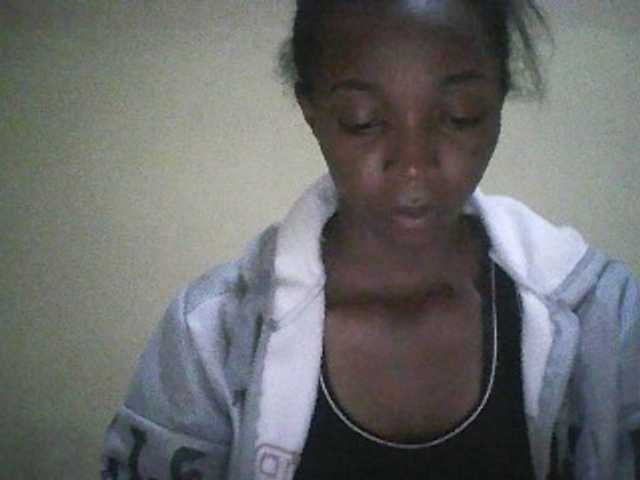 لقطات البث ElianeXhot