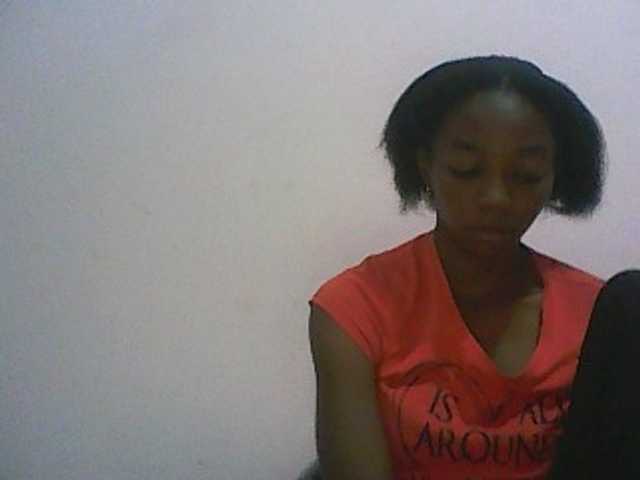 لقطات البث ElianeXhot