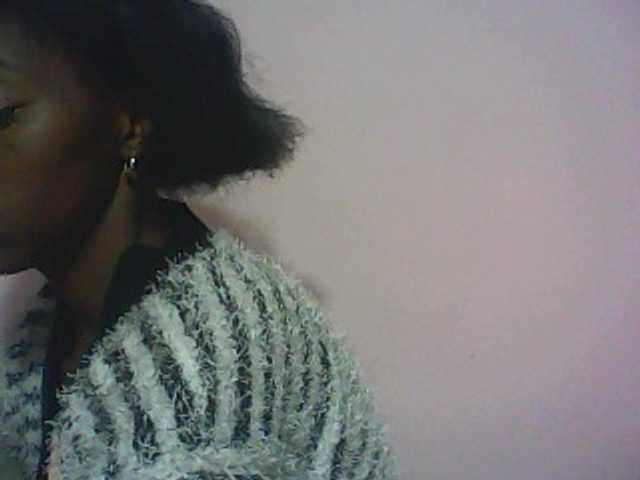 لقطات البث ElianeXhot