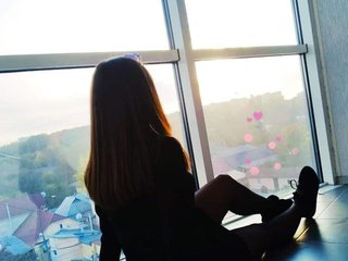 دردشة الفيديو المثيرة Elinao