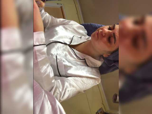 لقطات البث Girl_Smile